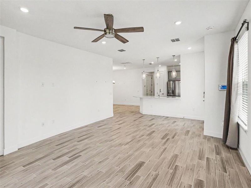 Spacious, unfurnished interior of a new home in Center Lake Ranch Community Group Page, St. Cloud (Image 17).