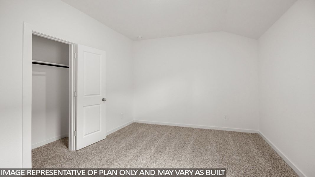 Spacious, unfurnished interior of a new home in Silverthorne, Conroe (Image 20). Spacious, unfurnished interior of a new home in Silverthorne, Conroe (Image 20).