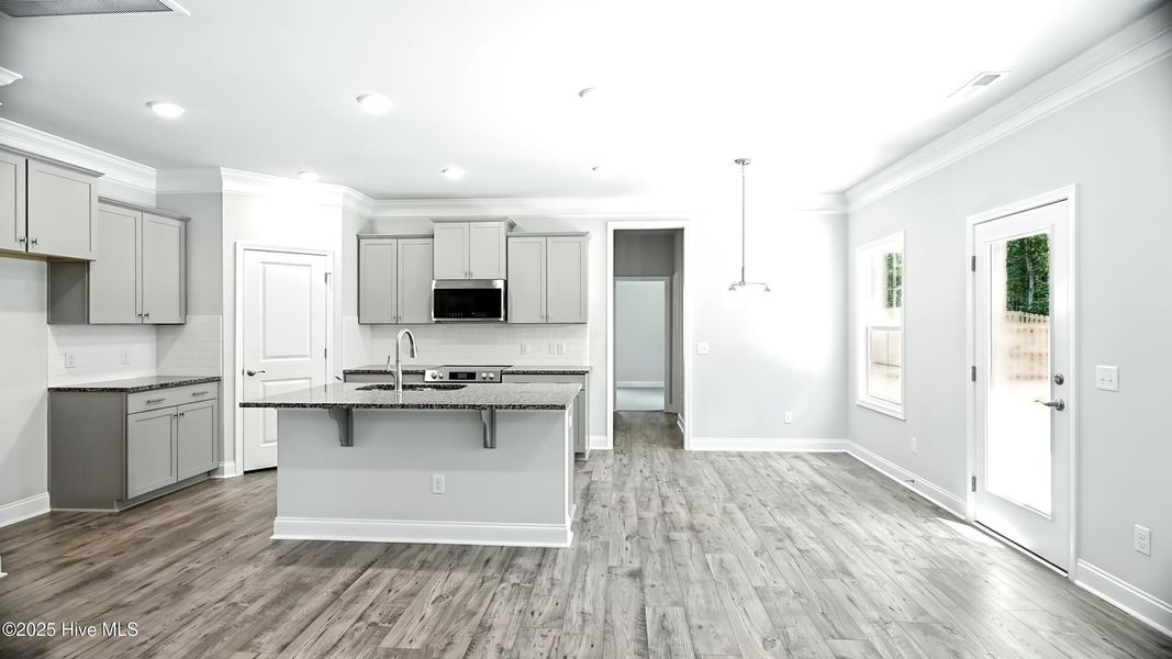 Furnished interior view inside a new home in Palmetto Creek, Bolivia (Image 5).