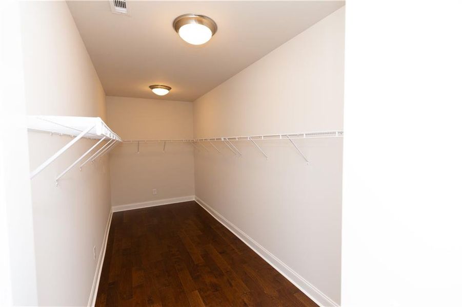 Spacious, unfurnished interior of a new home in Waterside Single Family, Peachtree Corners (Image 32).