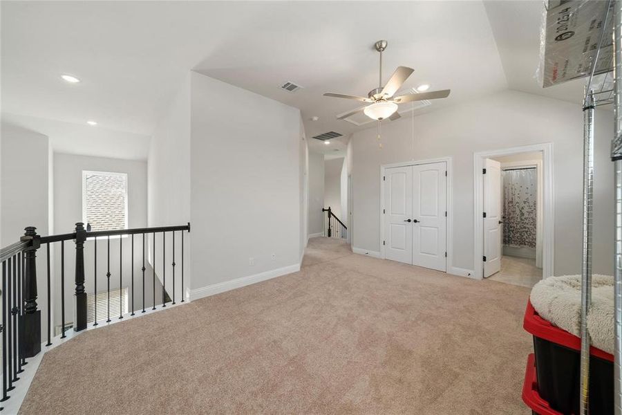 Spacious, unfurnished interior of a new home in , Garland (Image 13).