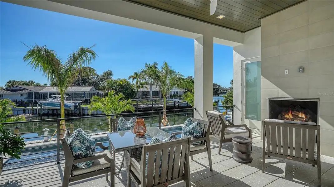 Exterior details and patio area of a home in , Sarasota (Image 30).