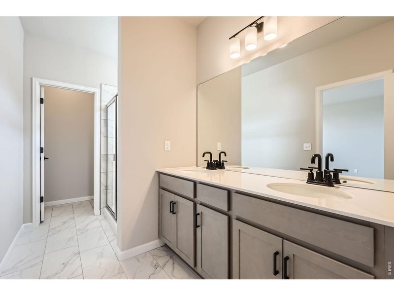 Furnished interior view inside a new home in Country Club Reserve, Fort Collins (Image 18).