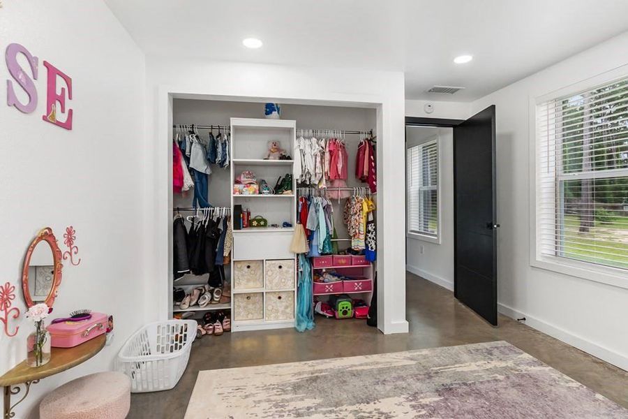 Furnished interior view inside a new home in , Woodville (Image 29).