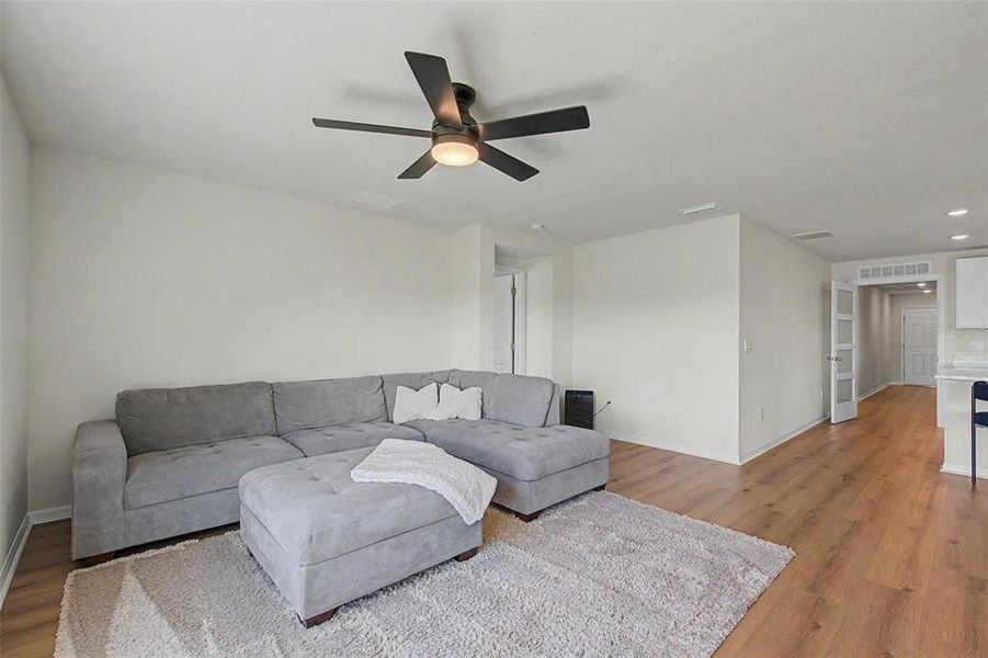 Furnished interior view inside a new home in Mandarin Grove, Palmetto (Image 16).