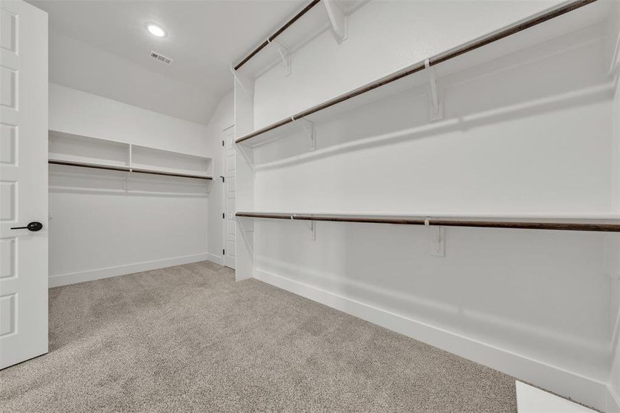 Spacious, unfurnished interior of a new home in LeTara, Haslet (Image 30). Spacious, unfurnished interior of a new home in LeTara, Haslet (Image 30).