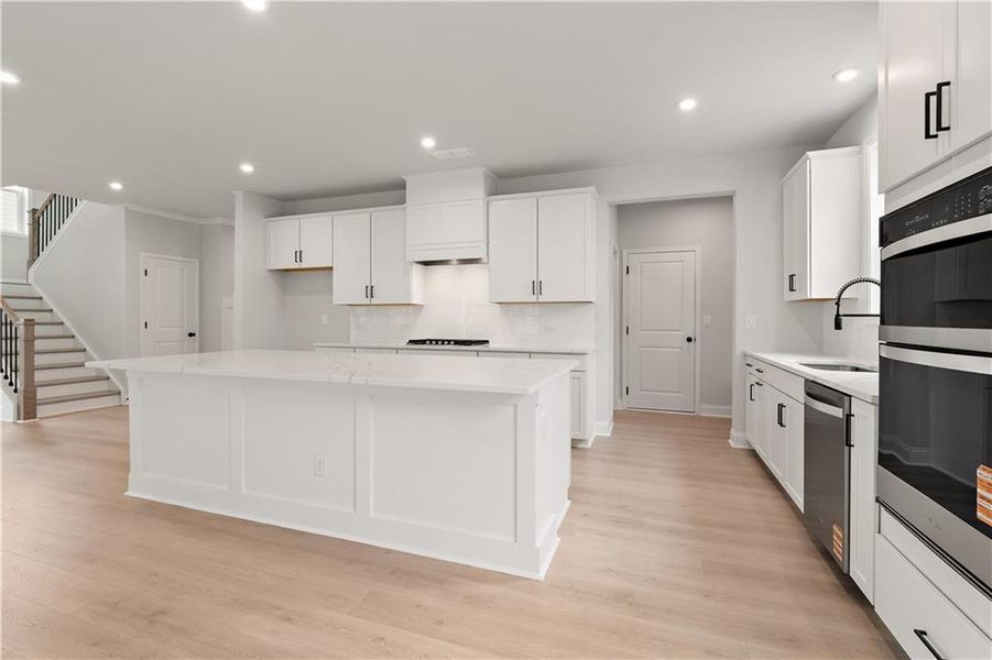 Furnished interior view inside a new home in Hillside Manor, Powder Springs (Image 8). Furnished interior view inside a new home in Hillside Manor, Powder Springs (Image 8).