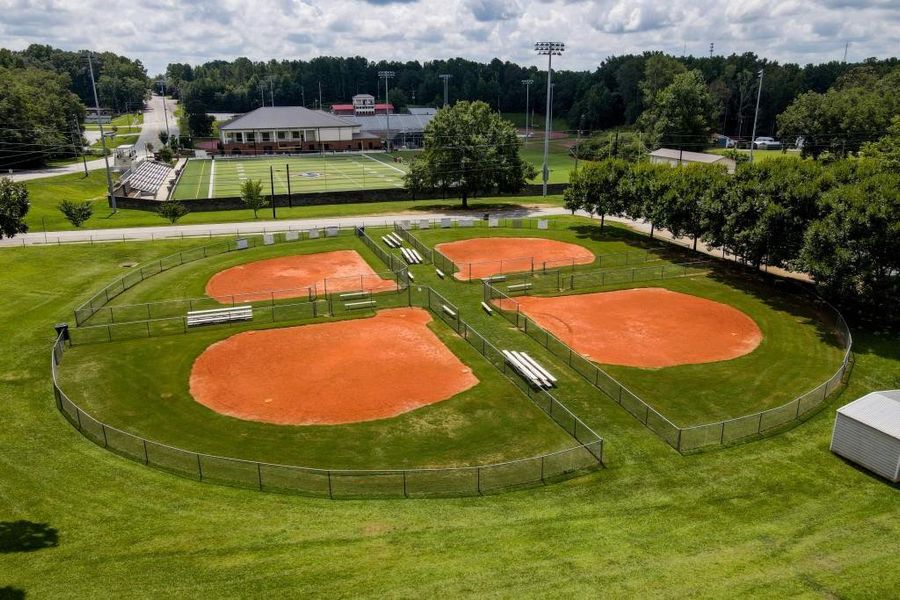 Community amenities in Red Bird Manor, Jefferson (Image 33). Community amenities in Red Bird Manor, Jefferson (Image 33).