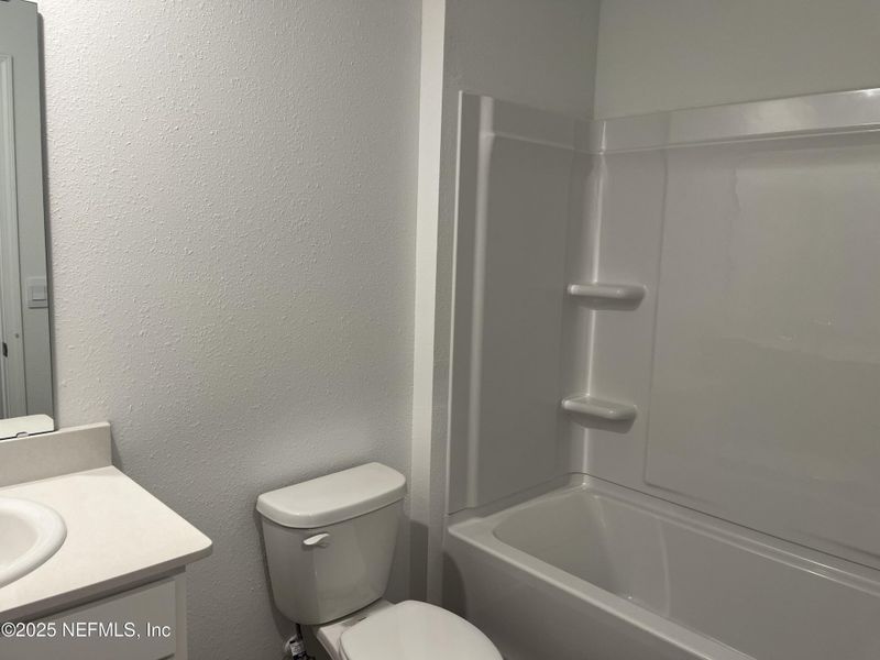 Image 38 of a home in Hansen Creek.