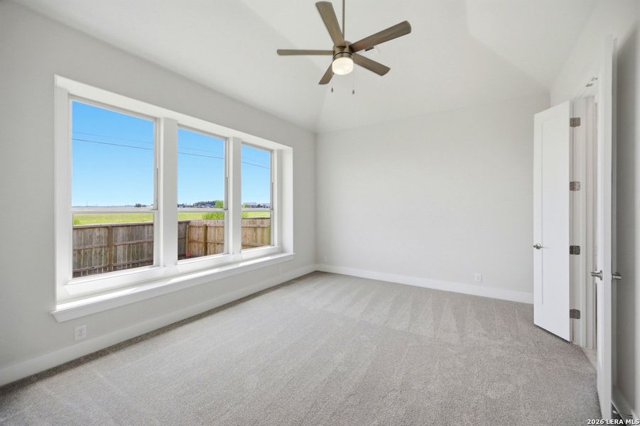 Spacious, unfurnished interior of a new home in Alsatian Oaks, Castroville (Image 16).