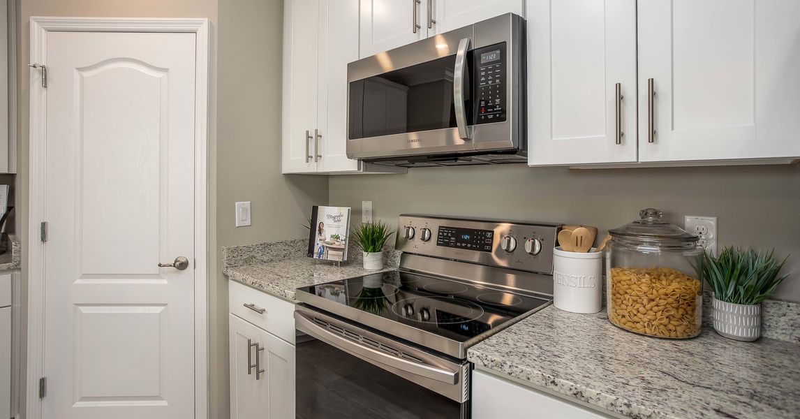Representative furnished interior of a home built from the Lexington by Maronda Homes in Lake County Communities, Mount Plymouth (Image 42).