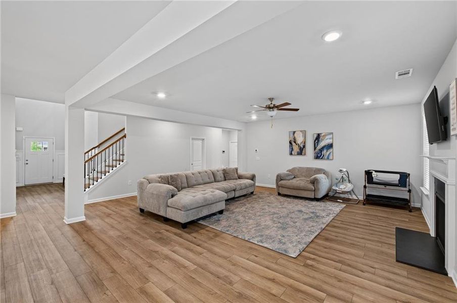 Furnished interior view inside a new home in Twin Shoals, Atlanta (Image 12). Furnished interior view inside a new home in Twin Shoals, Atlanta (Image 12).