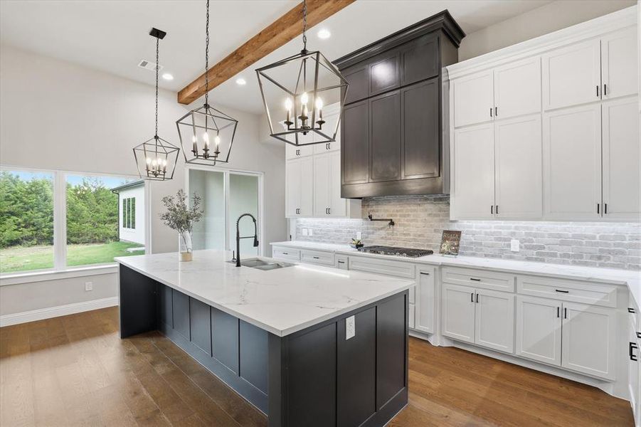 Furnished interior view inside a new home in , Waxahachie (Image 13).