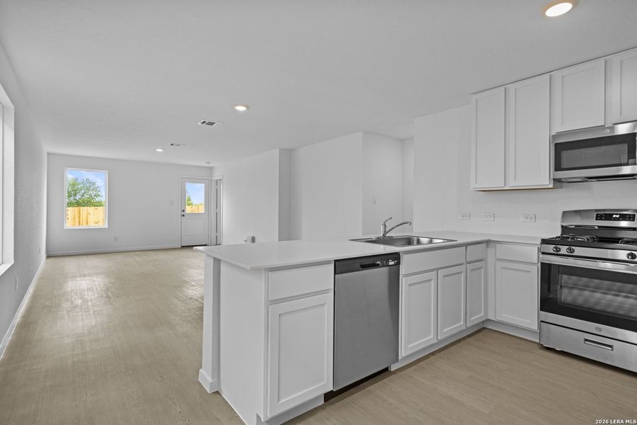 Furnished interior view inside a new home in Spring Grove, St. Hedwig (Image 5).