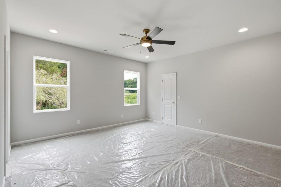 Spacious, unfurnished interior of a new home in Harmony, Auburn (Image 22).