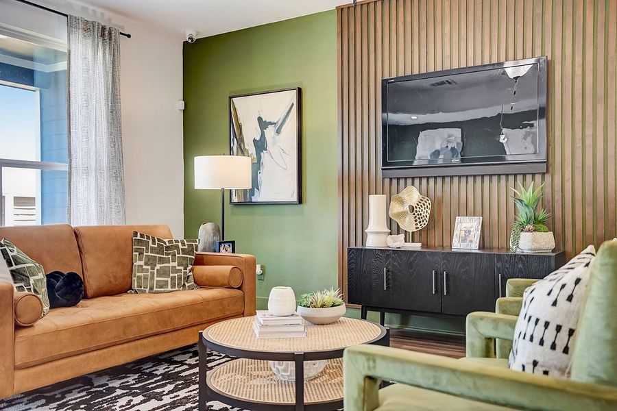 Representative furnished interior of a home built from the Comal by Pacesetter Homes in Avery Centre, Round Rock (Image 22).