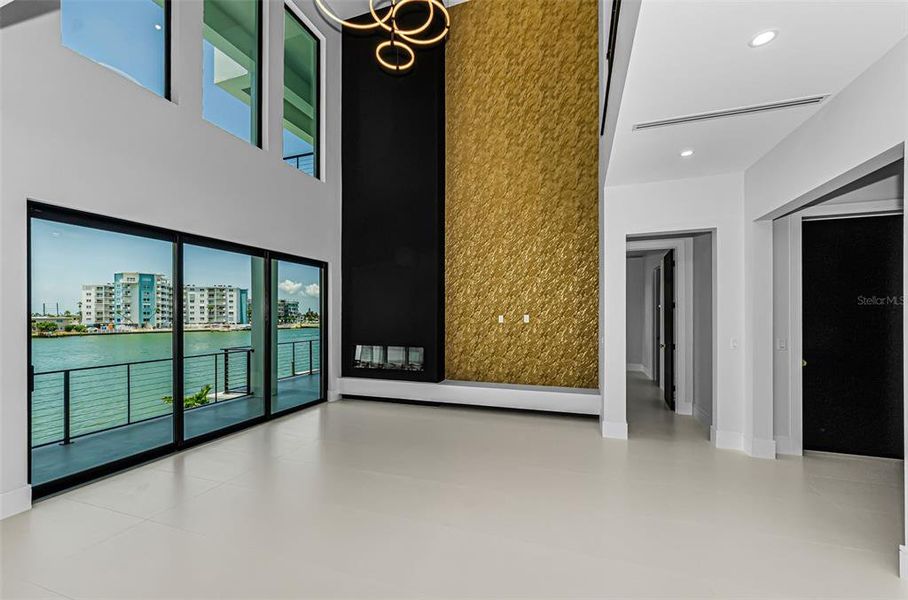 Spacious, unfurnished interior of a new home in , Treasure Island (Image 63).