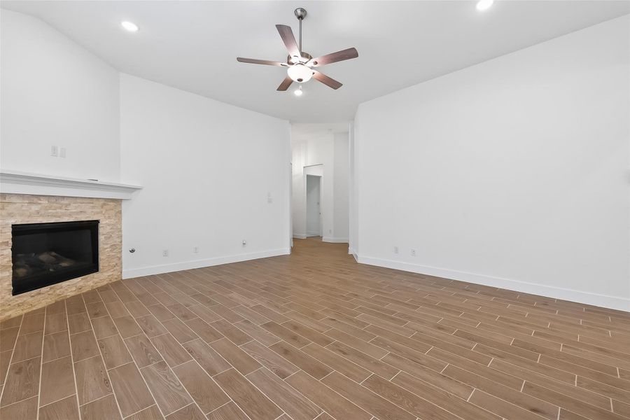 Spacious, unfurnished interior of a new home in Jubilee, Hockley (Image 23).