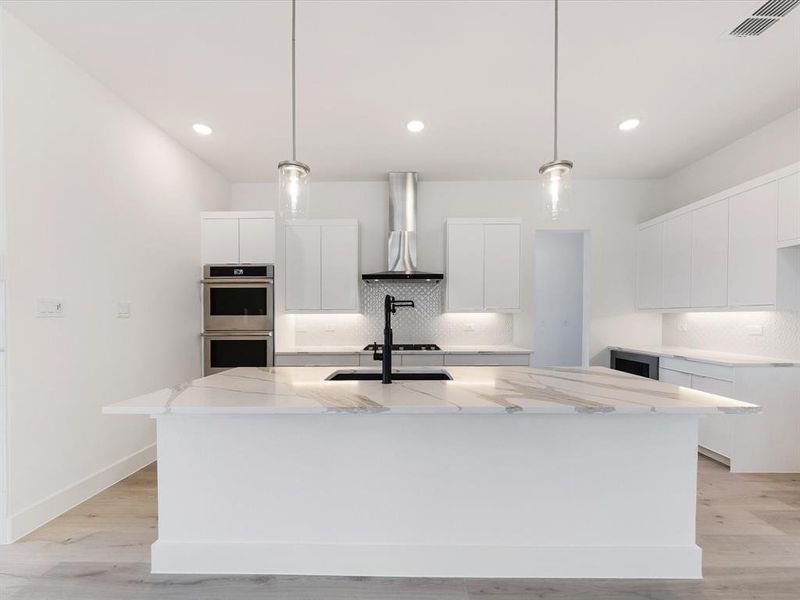 Furnished interior view inside a new home in Royal Court, Frisco (Image 4).