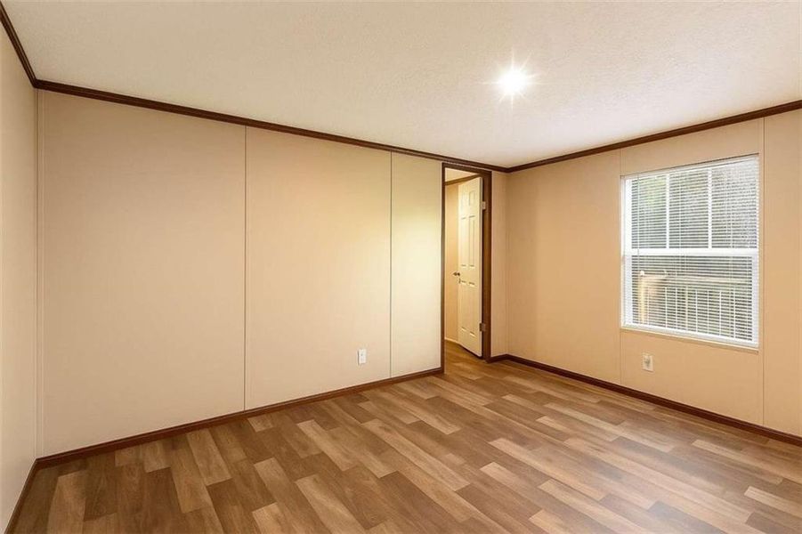 Spacious, unfurnished interior of a new home in , Ellijay (Image 23).