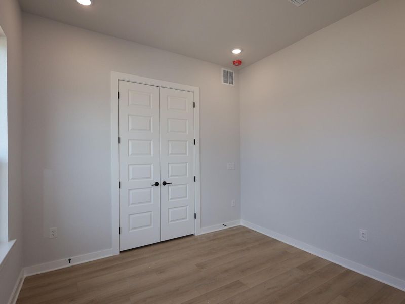 Spacious, unfurnished interior of a new home in Barksdale, Leander (Image 27). Spacious, unfurnished interior of a new home in Barksdale, Leander (Image 27).