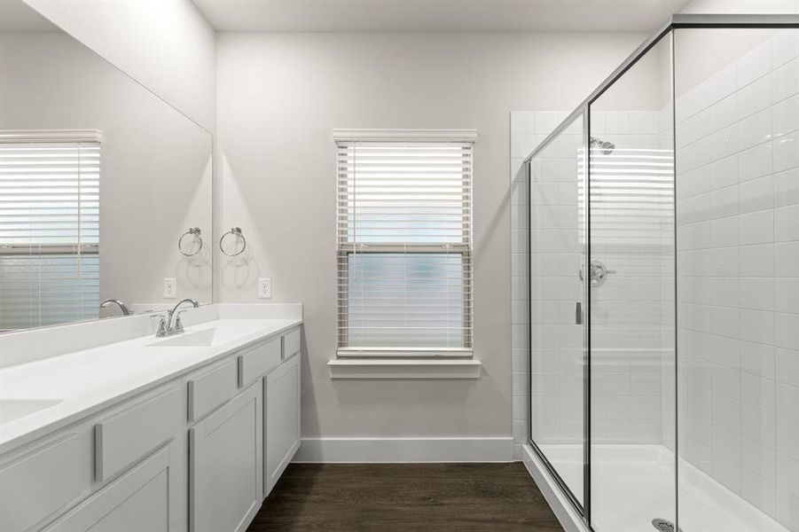 21. 2404 Overlook - Bath (3)