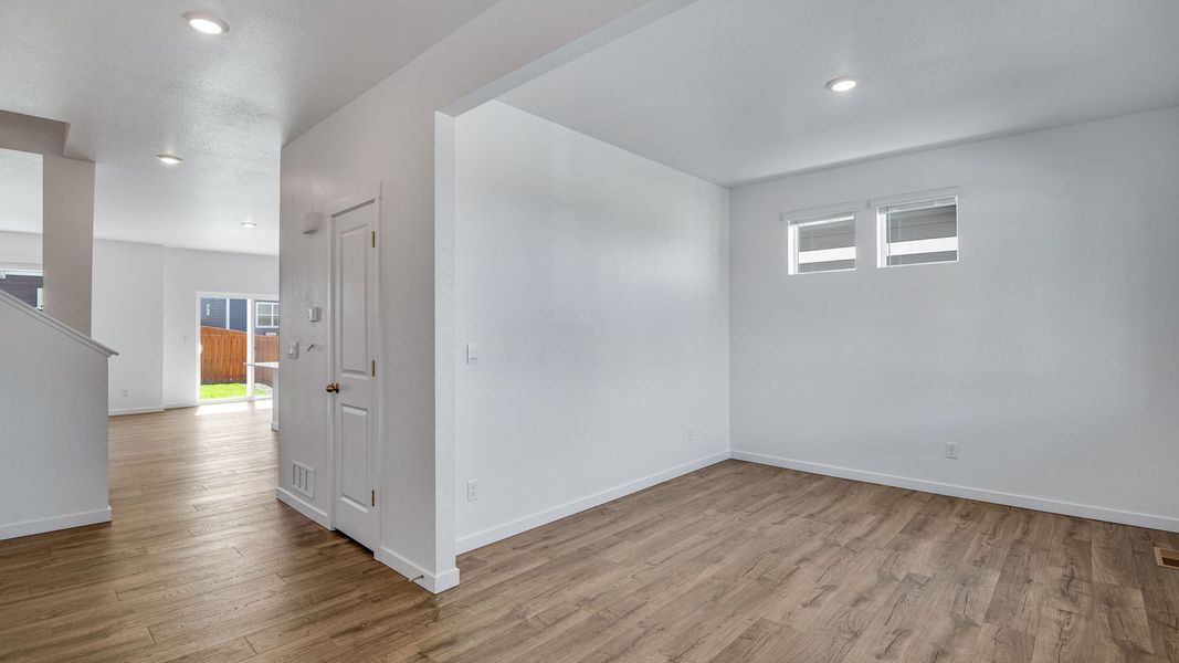 Spacious, unfurnished interior of a new home in Vista Meadows, Fort Lupton (Image 15). Spacious, unfurnished interior of a new home in Vista Meadows, Fort Lupton (Image 15).