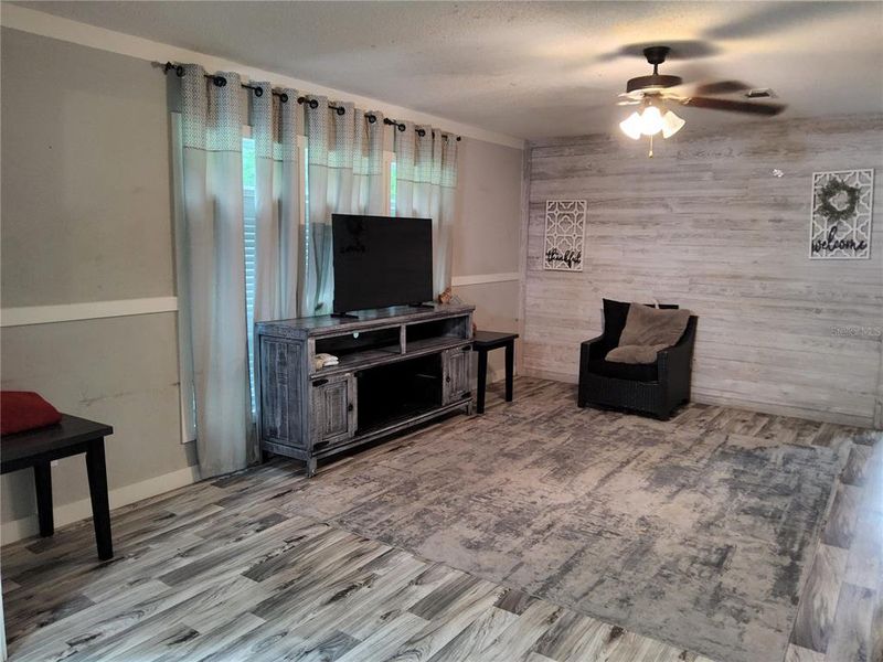 Furnished interior view inside a new home in , Ocala (Image 8).