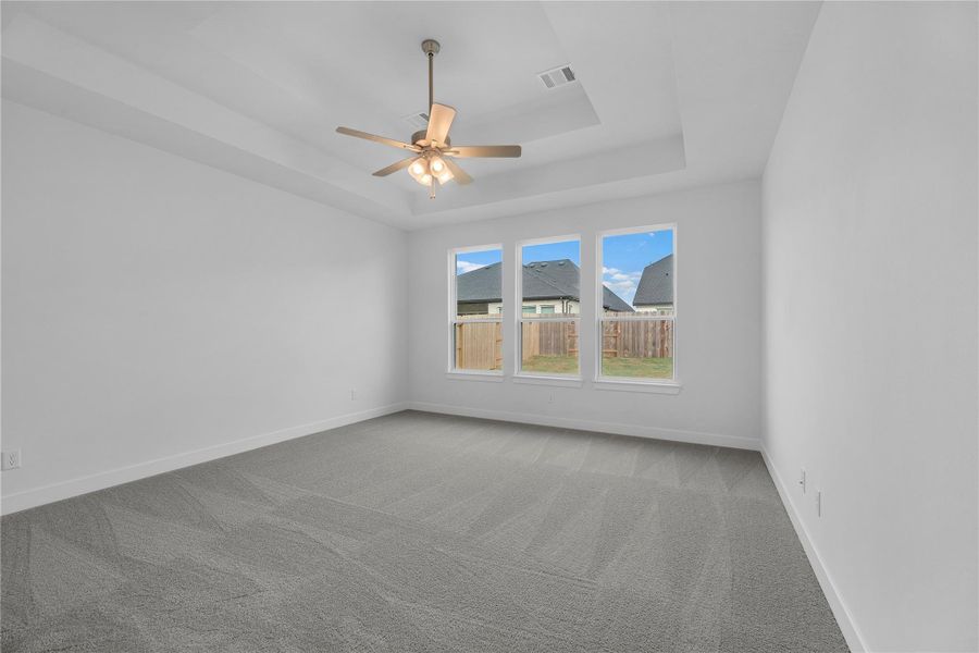 Spacious, unfurnished interior of a new home in Brookewater, Rosenberg (Image 15). Spacious, unfurnished interior of a new home in Brookewater, Rosenberg (Image 15).