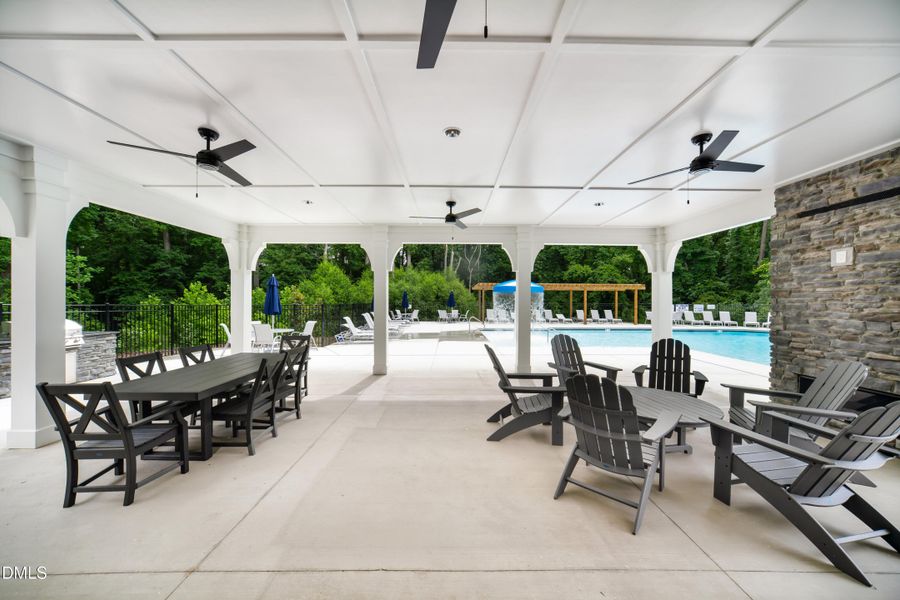 SUN_SherriDowns_Pic_Cabana_03