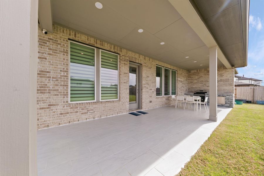 Exterior details and patio area of a home in Trillium, Richmond (Image 3).