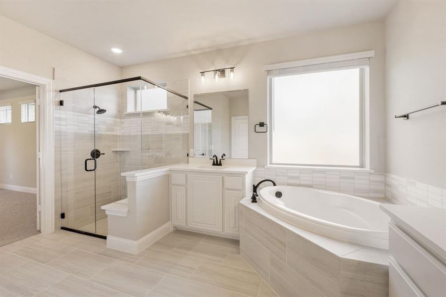 Furnished interior view inside a new home in Triple Diamond Ranch, Mansfield (Image 9). Furnished interior view inside a new home in Triple Diamond Ranch, Mansfield (Image 9).