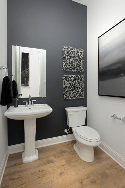 Harlan Half Bath