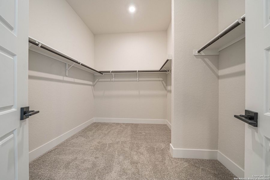 Image 31 of a home in . Image 31 of a home in .