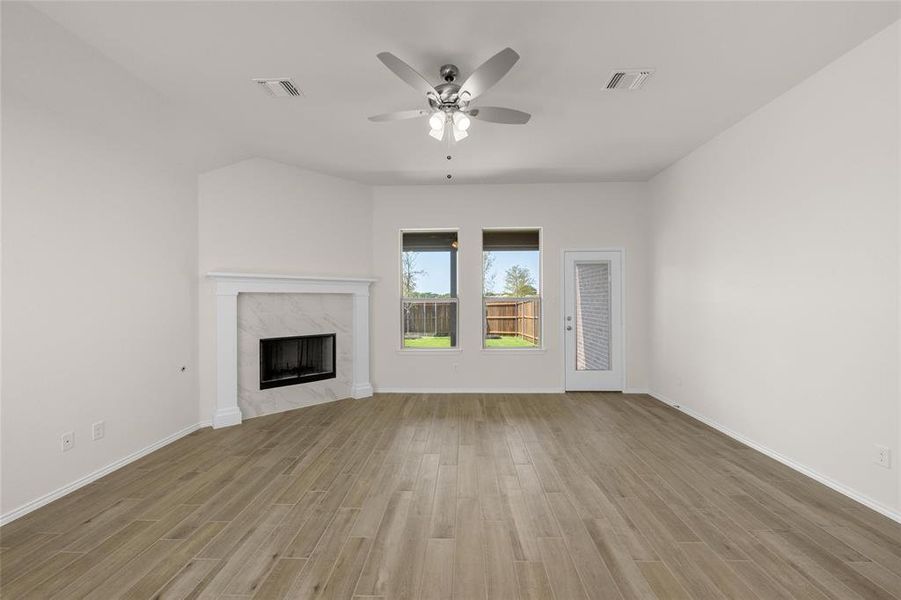 341 Pasture Living Room1