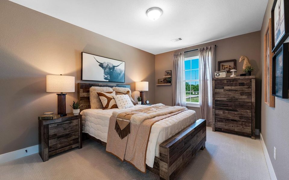 Furnished interior view inside a new home in Steed Landing, Texas City (Image 28).