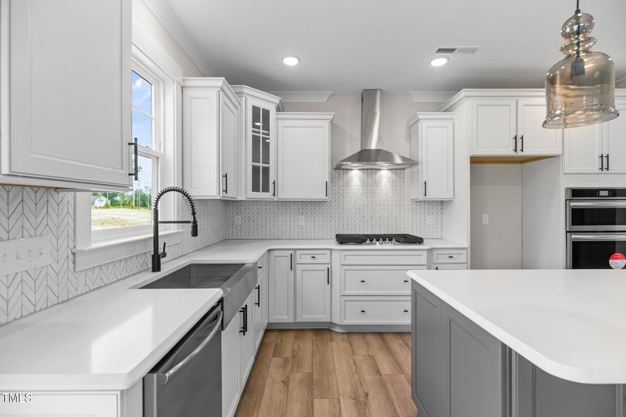 24-web-or-mls-596A7648