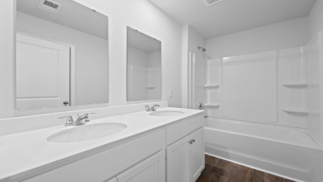 Furnished interior view inside a new home in Lakeview at Kitfield, Moncks Corner (Image 9).