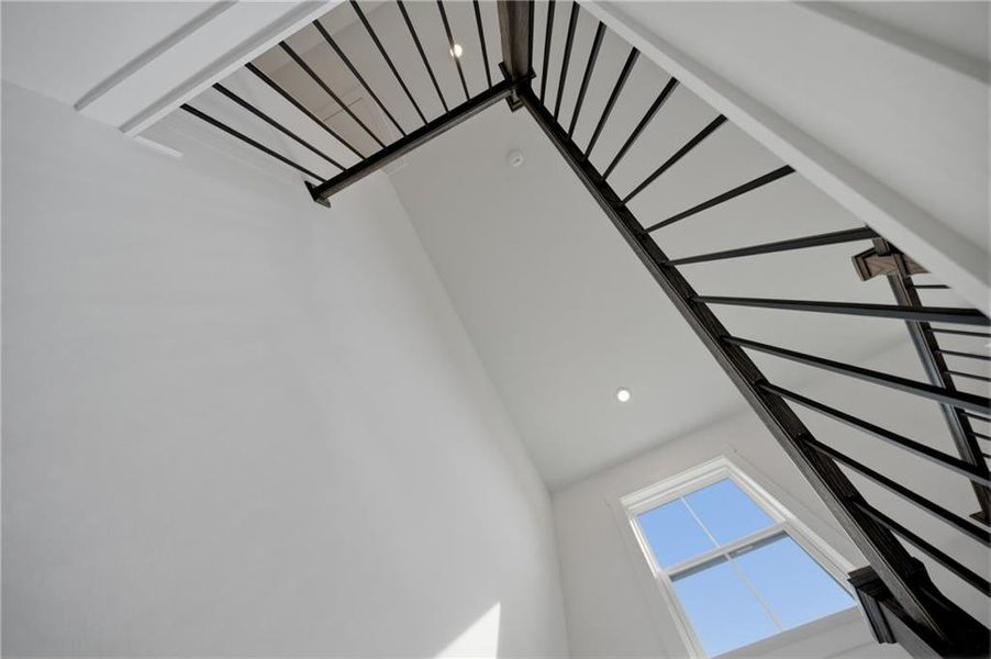Spacious, unfurnished interior of a new home in Sterling Pointe, Cumming (Image 58). Spacious, unfurnished interior of a new home in Sterling Pointe, Cumming (Image 58).