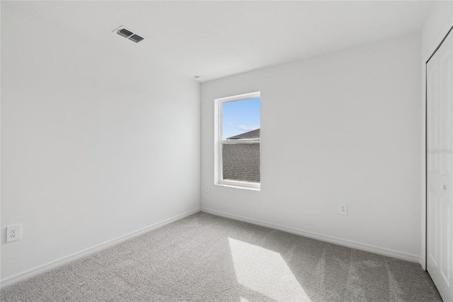 Spacious, unfurnished interior of a new home in Southpointe, Palmetto (Image 21).