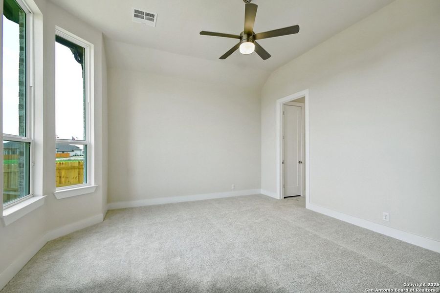 Spacious, unfurnished interior of a new home in Alsatian Oaks: 60ft. lots, Castroville (Image 12).