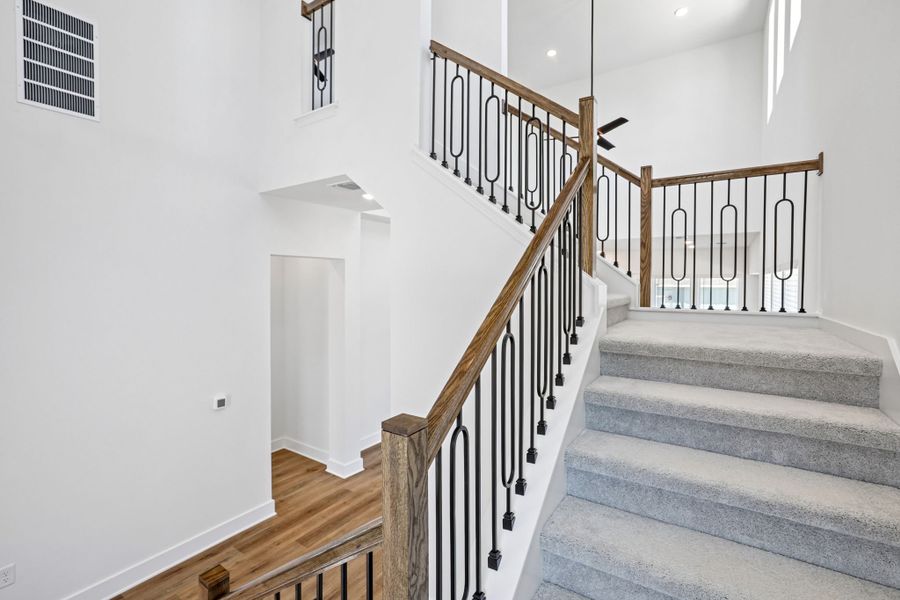 Representative unfurnished interior of a home built from the Denali by Pacesetter Homes in Easton Park, Austin (Image 22).
