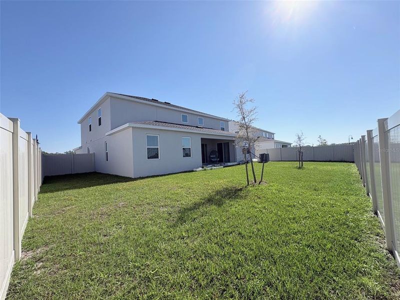 Exterior details and patio area of a home in Storey Creek, Kissimmee (Image 3). Exterior details and patio area of a home in Storey Creek, Kissimmee (Image 3).