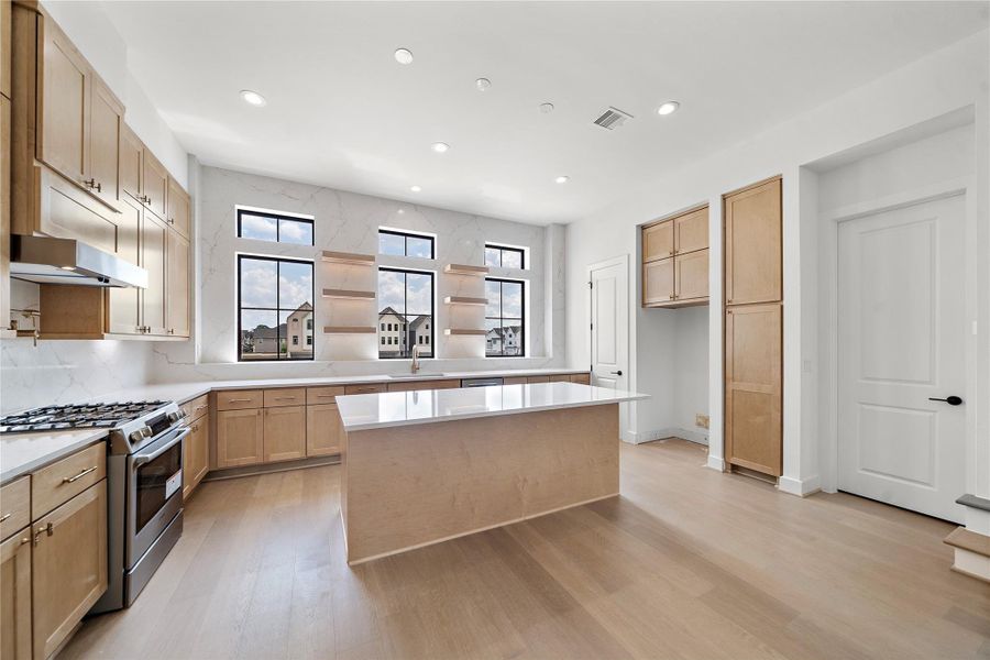 Image 29 of a home in Spring Valley Creek.