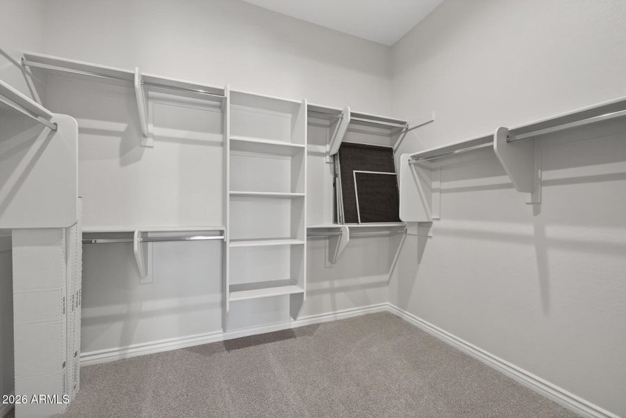 34)PRIMARY CLOSET