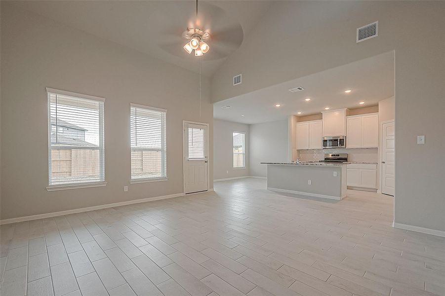 Spacious, unfurnished interior of a new home in Rates starting as low as, Iowa Colony (Image 29).