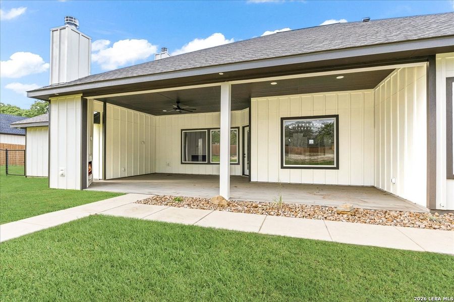 Exterior details and patio area of a home in , La Vernia (Image 26).