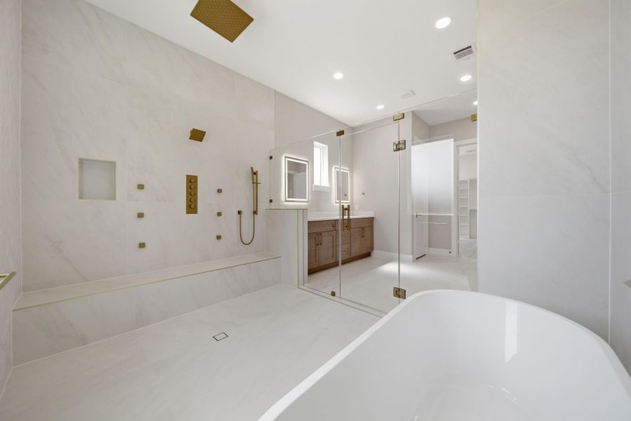 Image 48 of a home in .