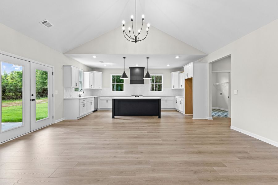 Image 41 of a home in Golfview.