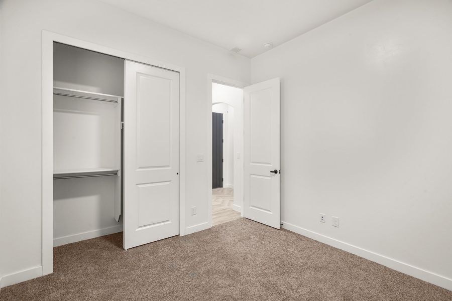 Spacious, unfurnished interior of a new home in Paseo Del Este Unit 9, El Paso (Image 33). Spacious, unfurnished interior of a new home in Paseo Del Este Unit 9, El Paso (Image 33).